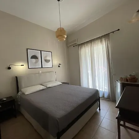 Lägenhetshotell αργω 3*